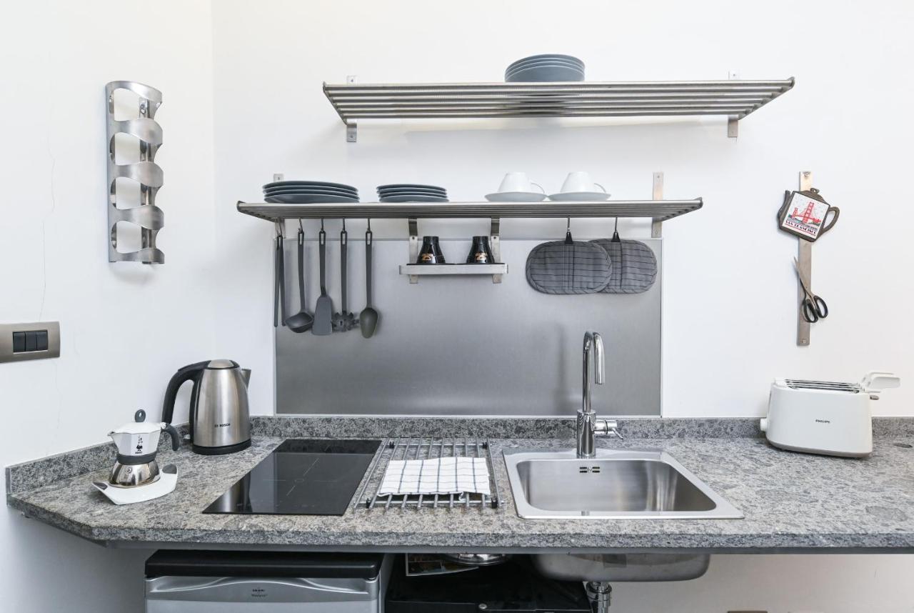 The Essential Trastevere Design Studio Rome Buitenkant foto