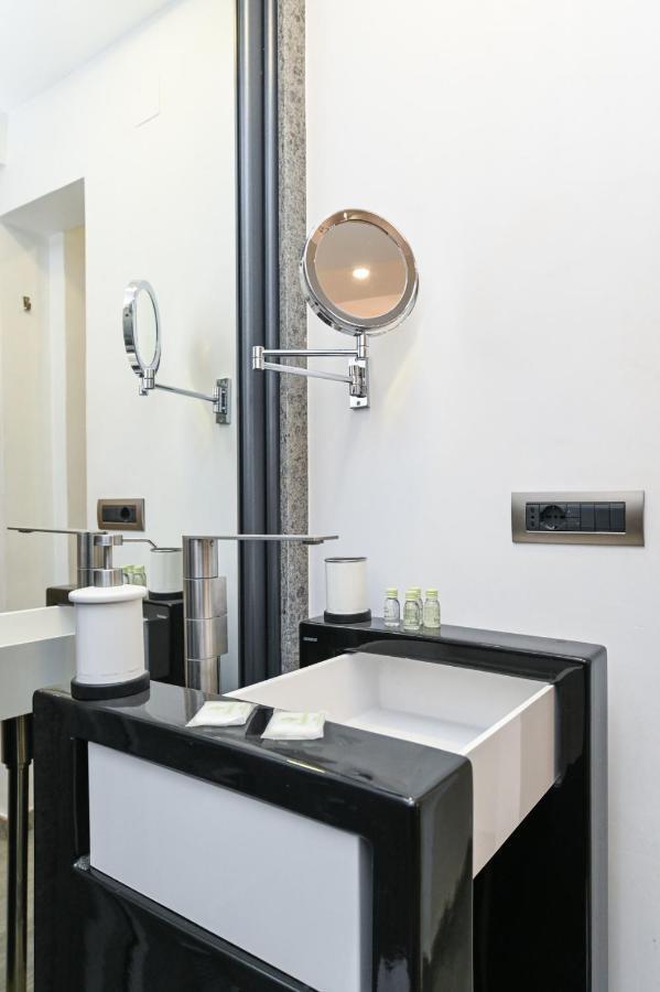 The Essential Trastevere Design Studio Rome Buitenkant foto